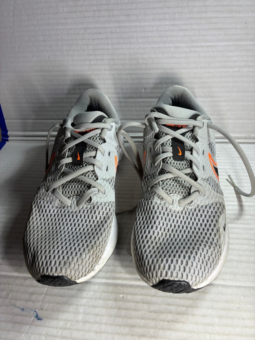 Nike Men’s Light Gray USED SKU CU3507-008